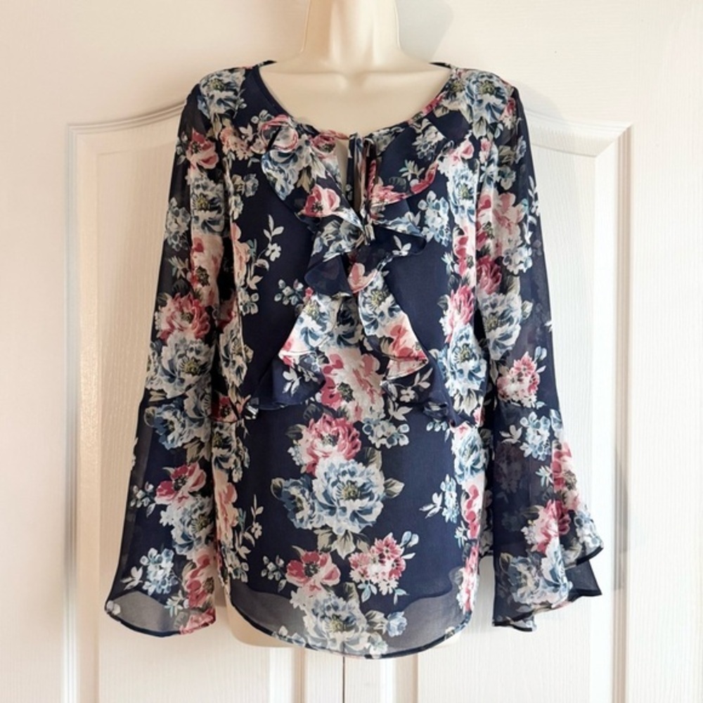 White House Black Market Floral Tiered Flounce Top - Picture 2 of 10
